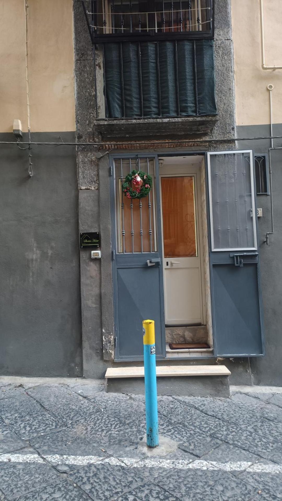 Appartamento Storico House Napoli Esterno foto